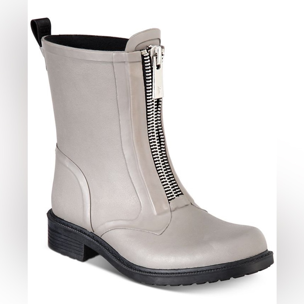 Frye Short Gray Rubber Rain Boots